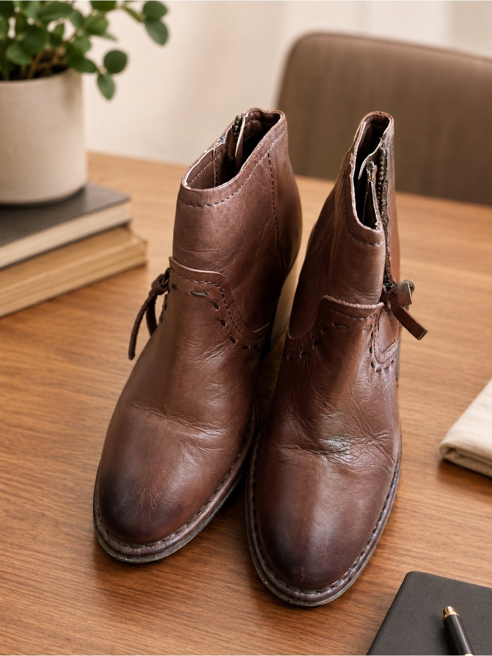 Gianni Bini Brown Leather Chukka Ankle Boots